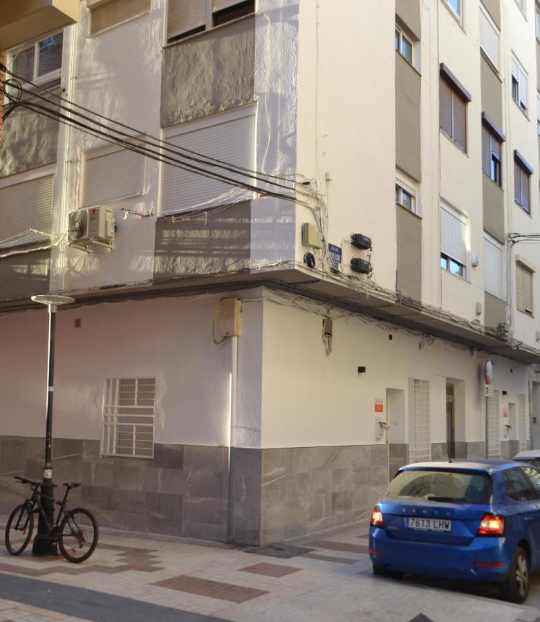 Vialia Apartamentos Suites Malaga Zewnętrze zdjęcie